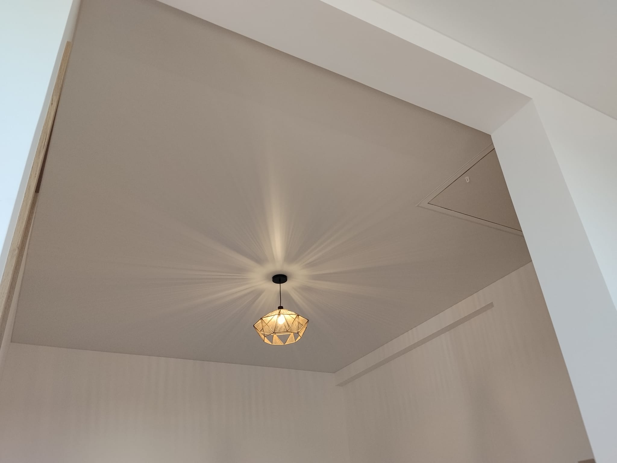 Montaj tavan extensibil Tavane 3DA